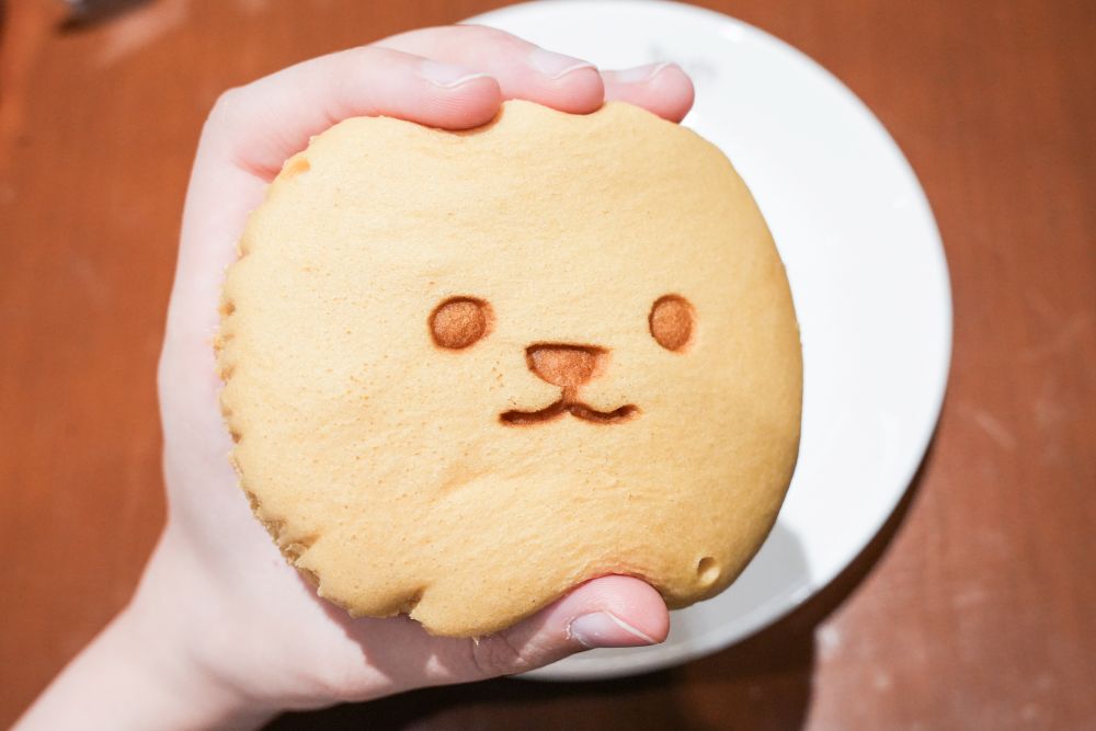 「日焼けベアフルのキャラメルスチームケーキ」イメージ