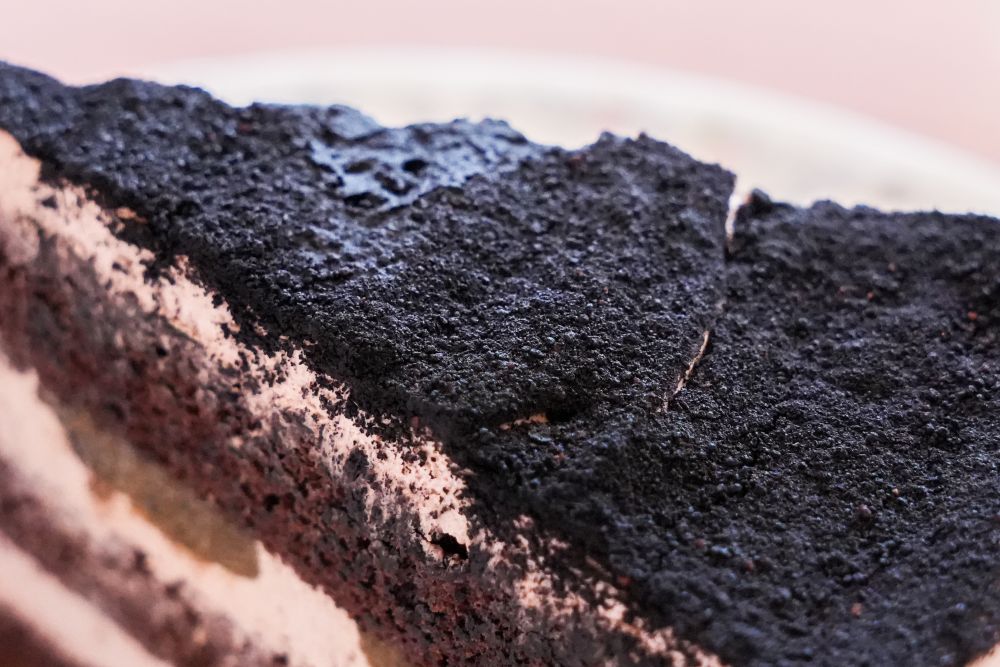 「ブラックなチョコケーキ」イメージ