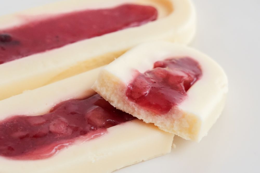 「かじるホワイトチーズケーキ」イメージ
