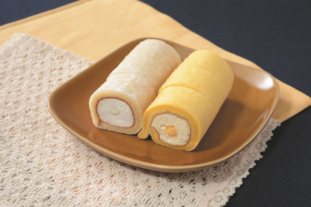 「月見ミニもち食感ロール(バニラ&カスタード)」税込み540円