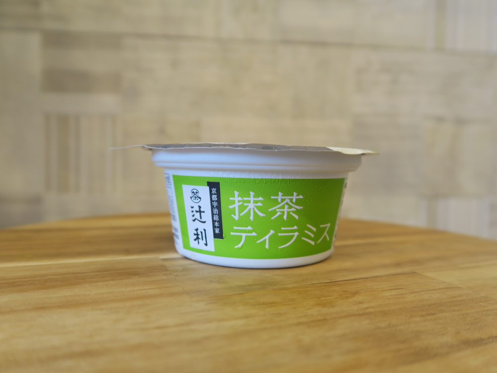「明治 辻利 抹茶ティラミス」イメージ