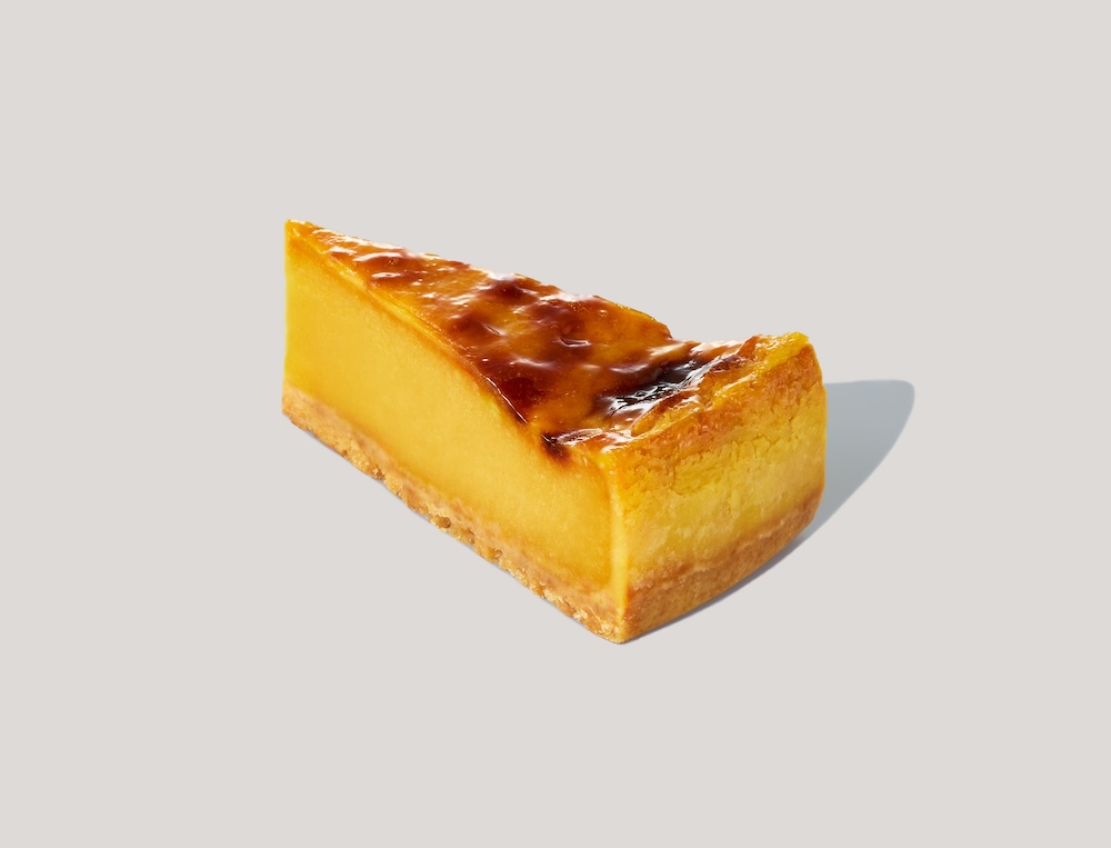 「紅はるかと安納芋の焼き蜜芋ケーキ」イメージ