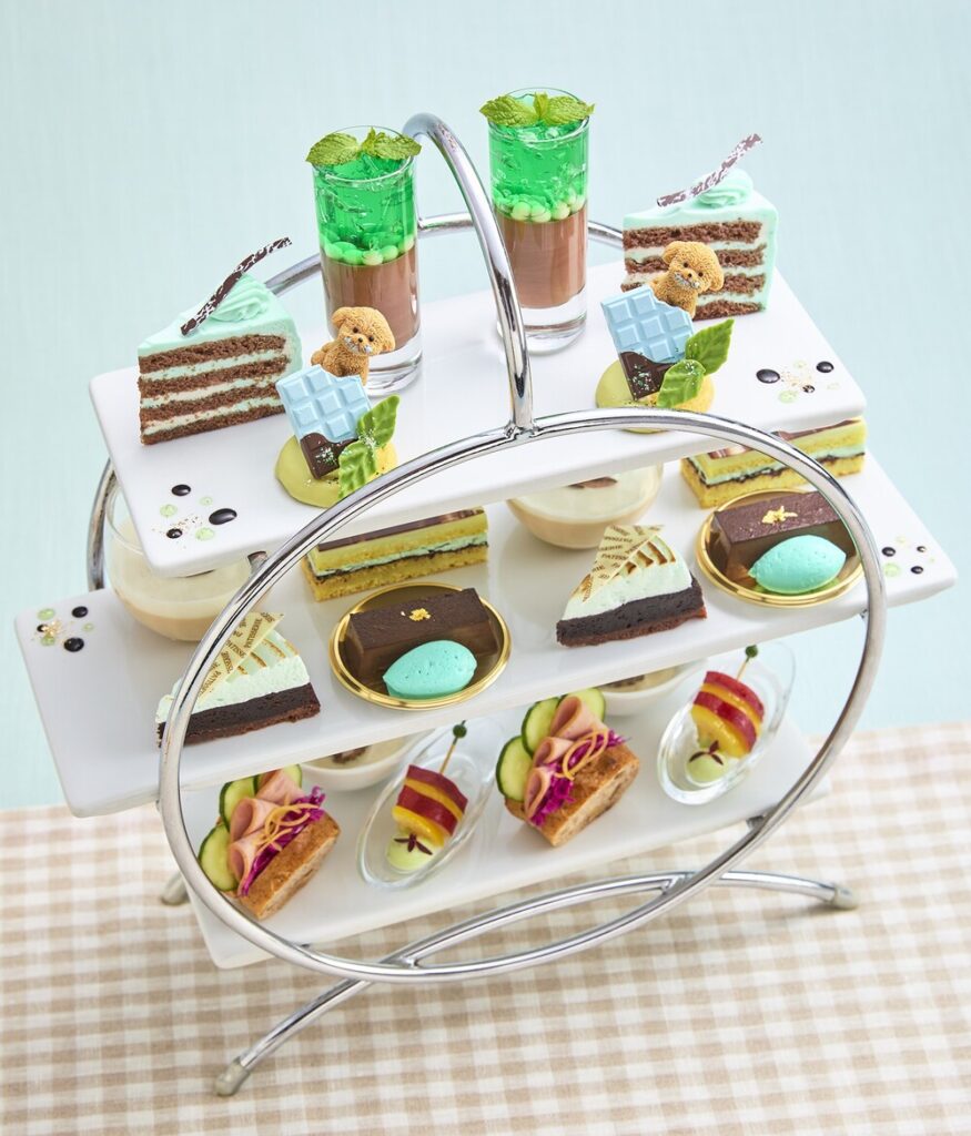 「チョコミントアフタヌーンティー」税込み8,500円（サービス料含む）