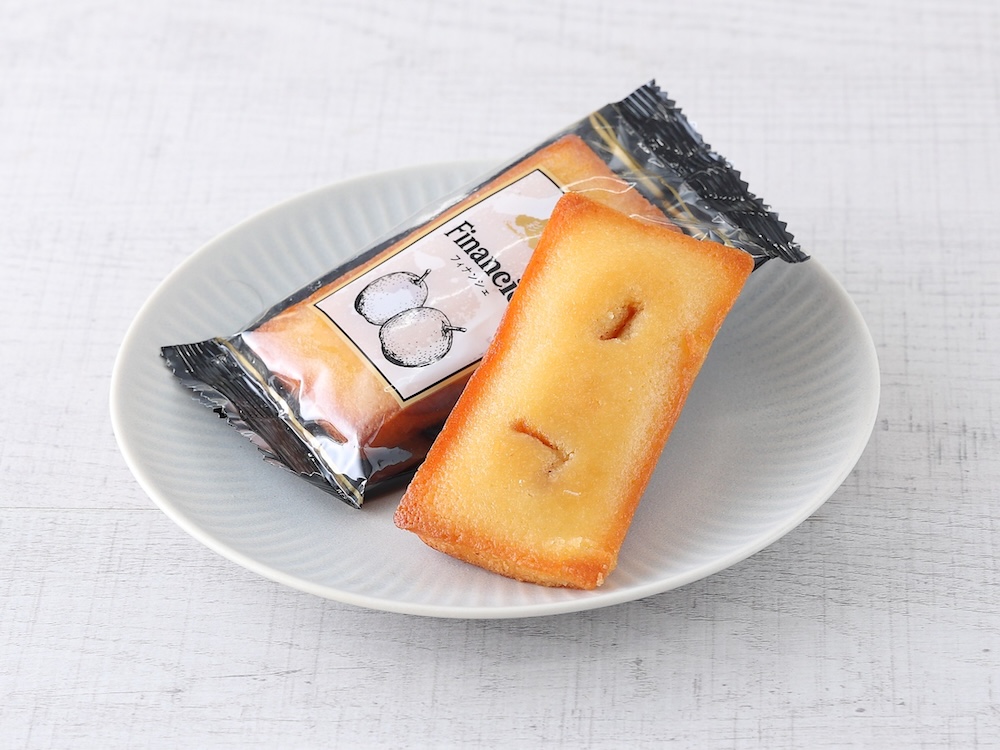 エキュート大宮「フーズステージ キタノ フォア」の「彩玉梨のフィナンシェ」1個・税込み249円
