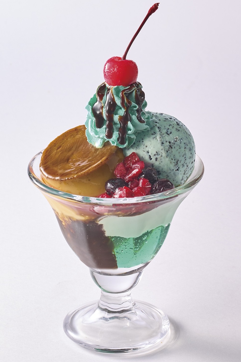 「自家製プリンとチョコミントのジョナサンデー」税込み769円