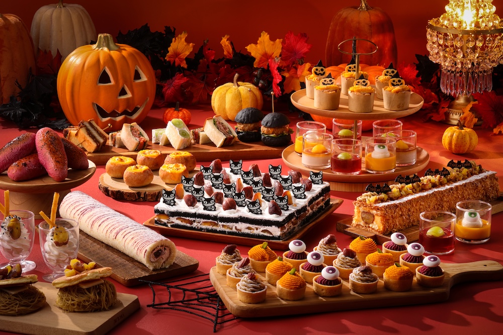 ホテルニューオータニ幕張「サンドウィッチ＆スイーツビュッフェ ～栗とぶどうのハロウィン祭～　」イメージ（2025年）