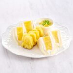 「パイナップルのフルーツサンド」2ピース・税込み880円〜