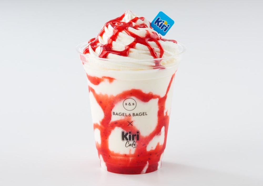 「キリ クリーミーチーズフラッペ -ストロベリー-」税込み780円