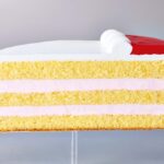 「シナモロール クリスマスケーキ 4号」税込み4,900円（断面イメージ）