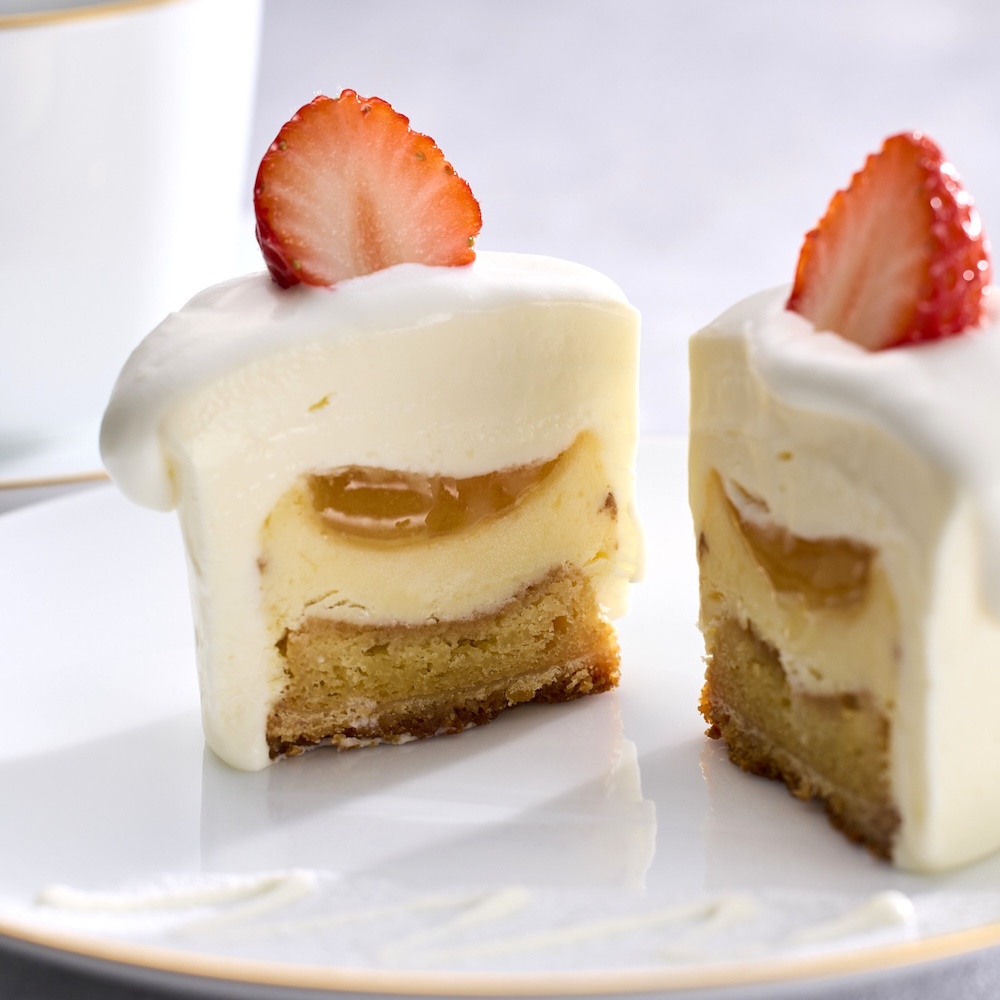 「できたて極上牛乳ソフトのクリームチーズケーキ」イメージ