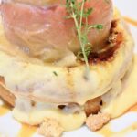 「まるごとリンゴと焦がしブリュレのパンケーキ アールグレイカスタードソース」イメージ