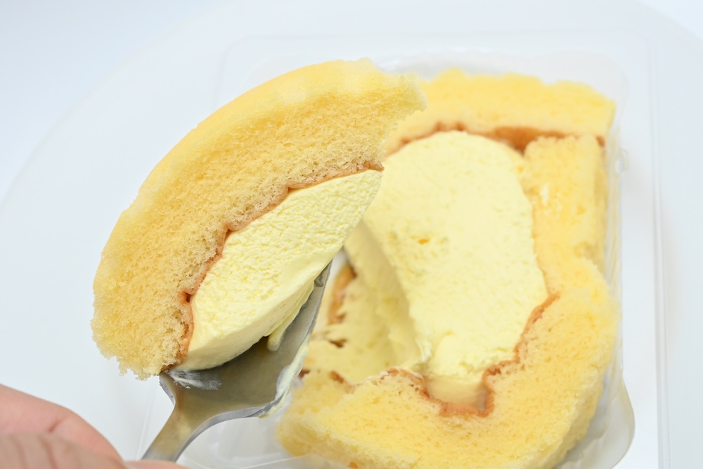 「お月見ロールケーキ」イメージ