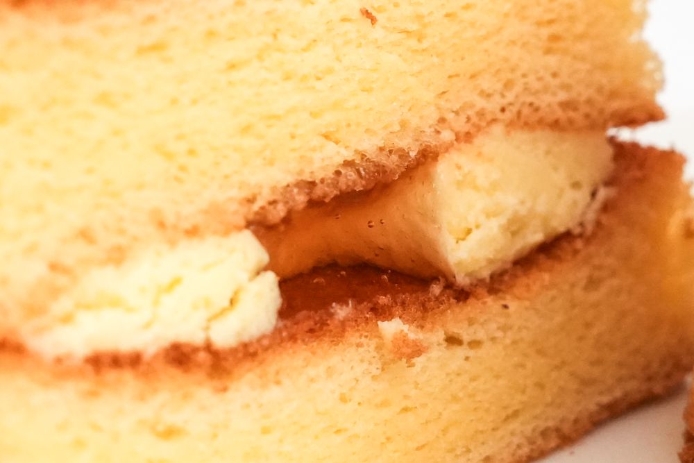 「冷やして食べる　ふんわりホットケーキ風サンド」イメージ