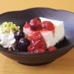 「ベリーのレアチーズケーキ」税込み350円