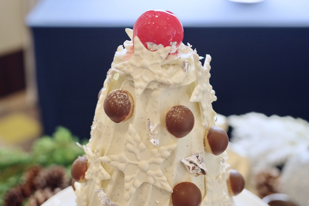 「クリスマスツリーケーキ」イメージ