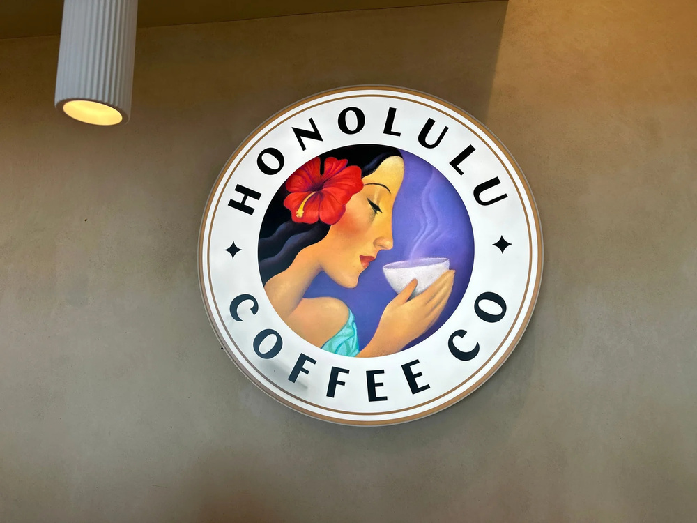 HONOLULU COFFEEがロゴを刷新、10月1日より順次切り替え