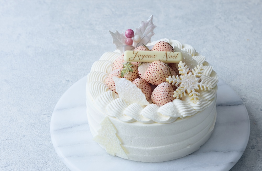 「白苺のクリスマスショートケーキ 5号」税込み8,000円（先行予約価格）