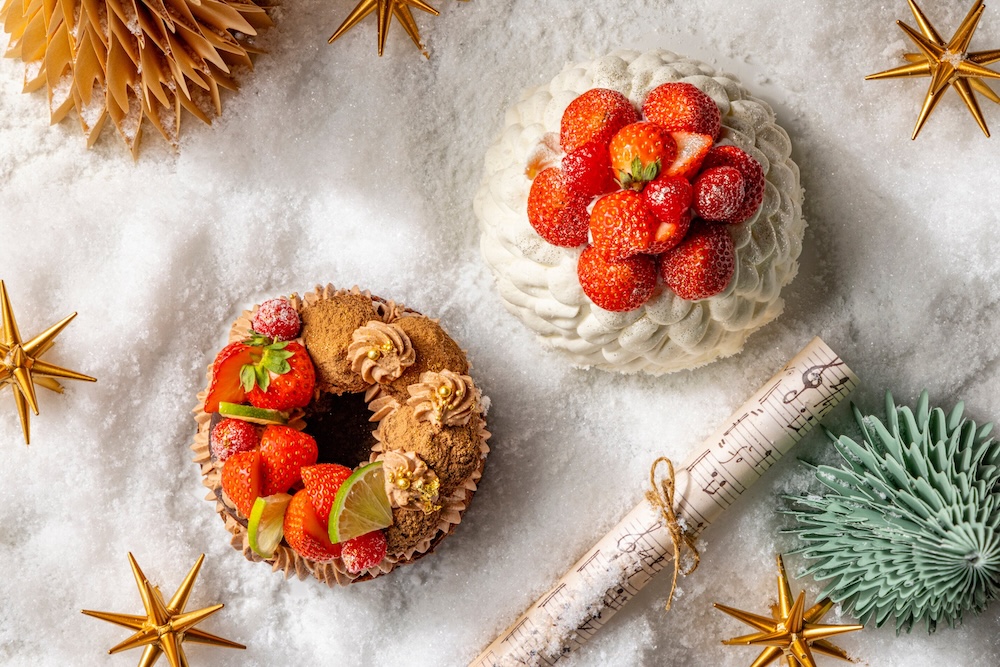 ストリングスホテル東京インターコンチネンタルの2026年クリスマスケーキのイメージ