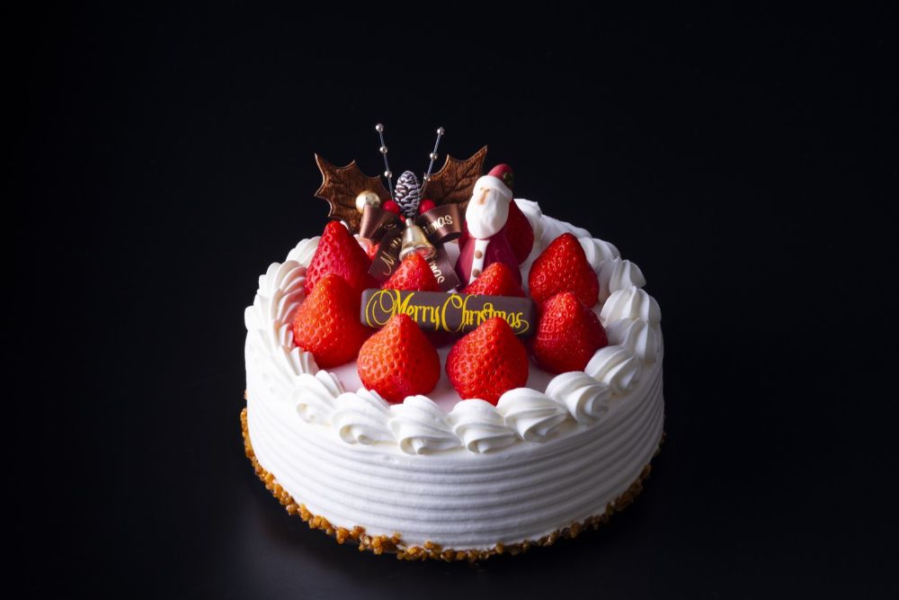 2サイズ展開される「嘉山農園の苺ショートケーキ」4号・税込み6,000円～