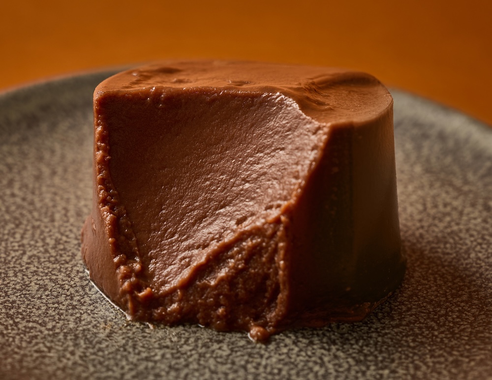 「とろり、ほどける生チョコ羊羹」イメージ