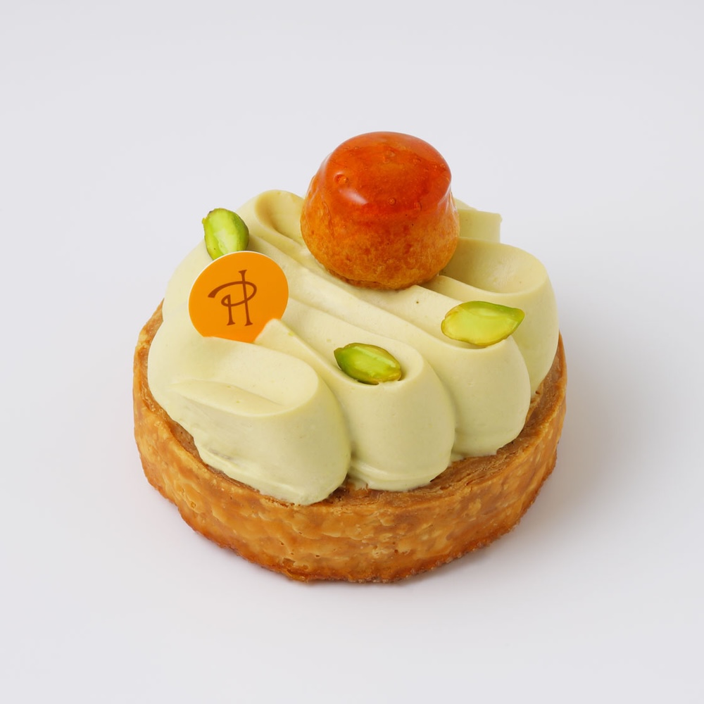 青山限定「タルト サントノレ アーリア」税込み1,080円