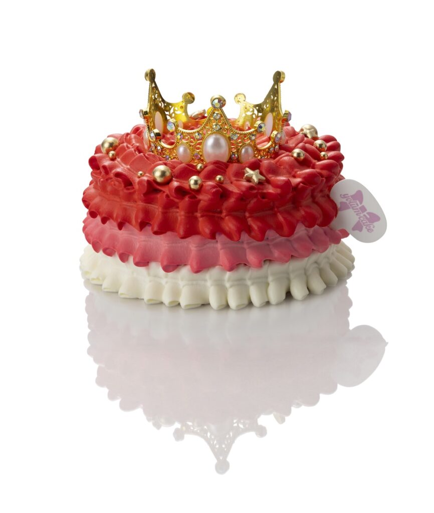 「ヨルムケーキ」のShinQs限定「Queen's Ruby Christmas」税込み6,981円