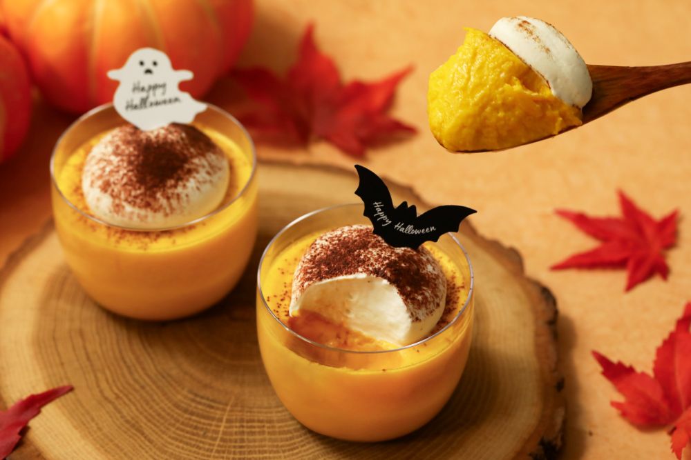 10月1日～10月31日に販売される「かぼちゃのプリン」税込み490円