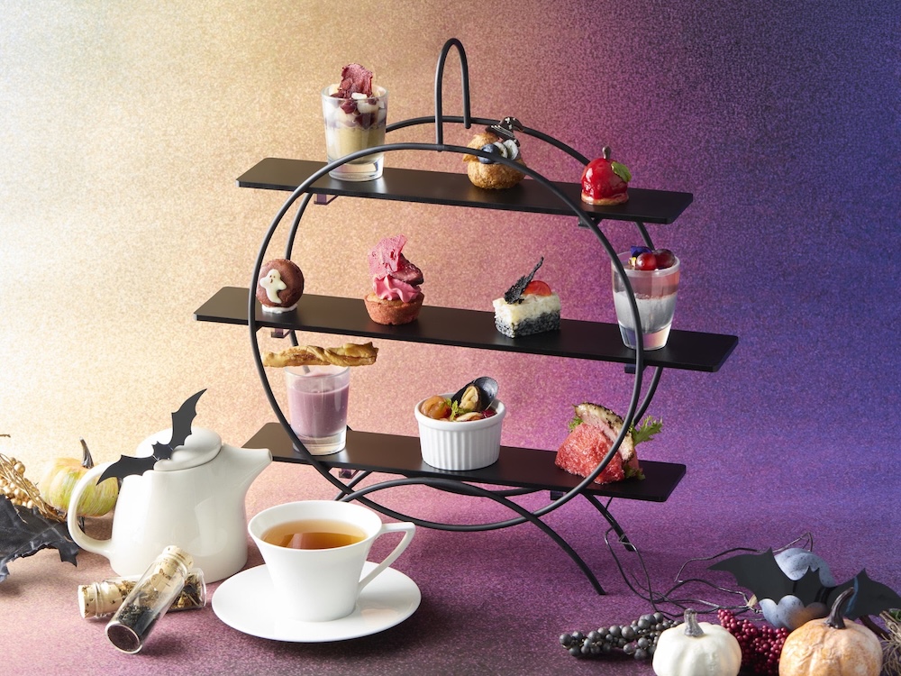 「VMG CAFE 九段会館テラス」の「ハロウィンアフタヌーンティー」税込み4,500円（別途サービス料）