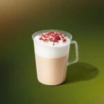 「ジョイフルメドレー アプリコット ムース ティー ラテ」テイクアウト・税込み707円、店内利用・税込み720円
