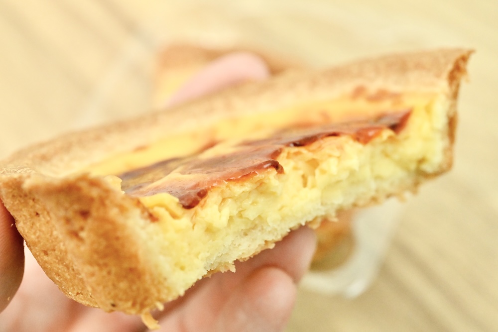 「大きな焼きプリンタルト」イメージ