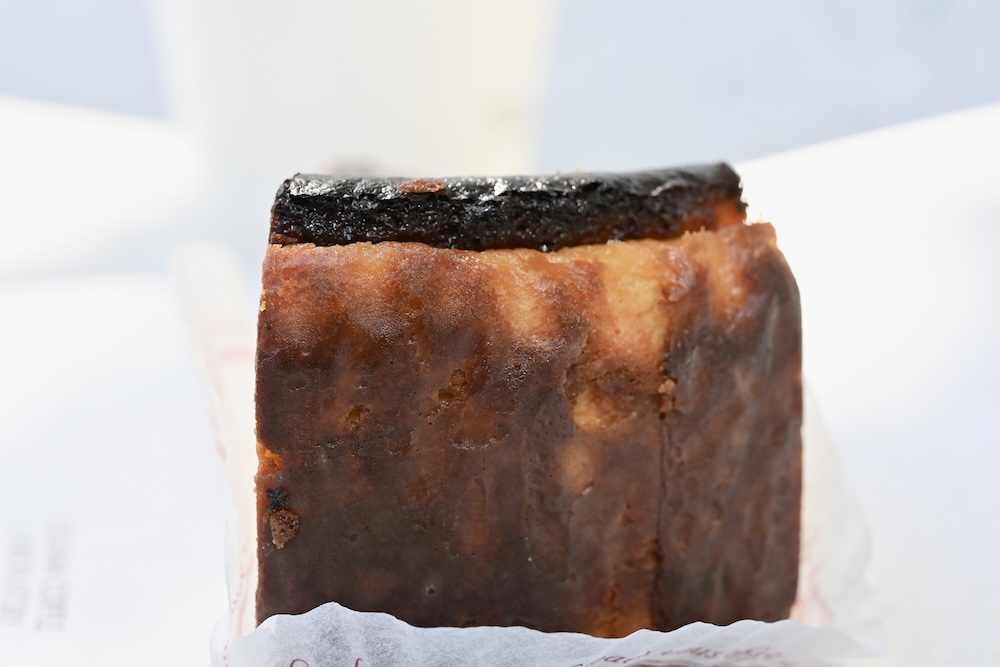 「トロワバスクチーズケーキ」イメージ