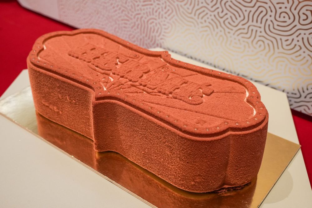 青山ブティック限定で販売される「ビュッシュ シニャチュール」税込み17,280円