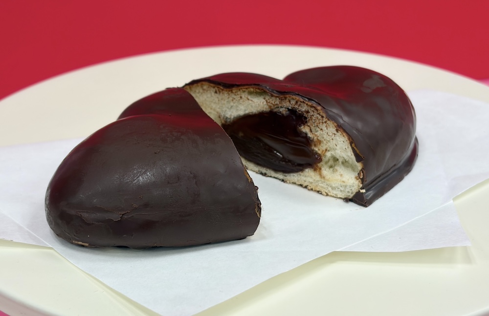 「本気のチョコクリームパン」イメージ