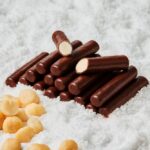大丸札幌店限定「ショコラ・シエロ WHITE MACADAMIA」各種10本入り・税込み3,240円