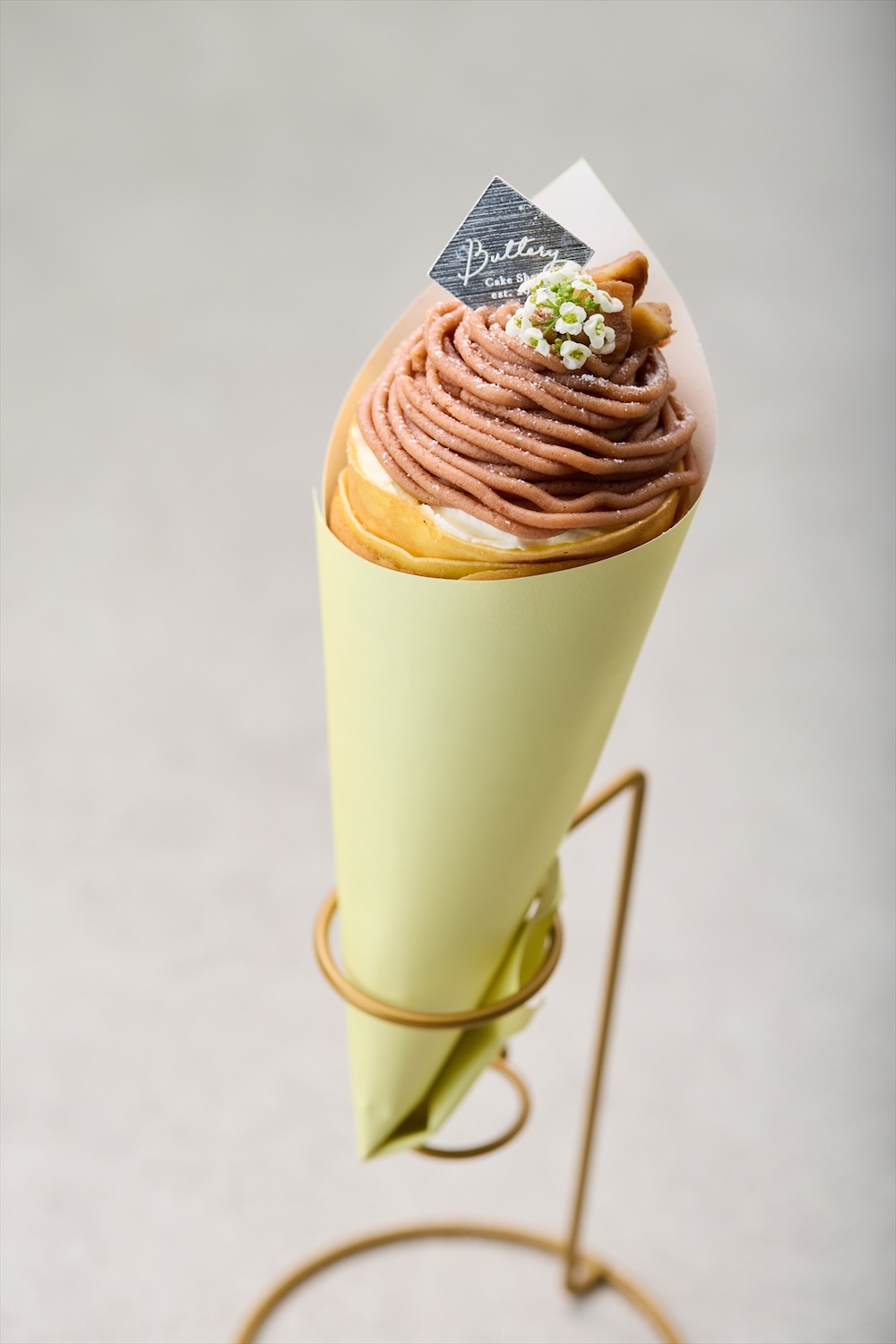 バタリーカフェ限定「モンブランクレープ」イメージ